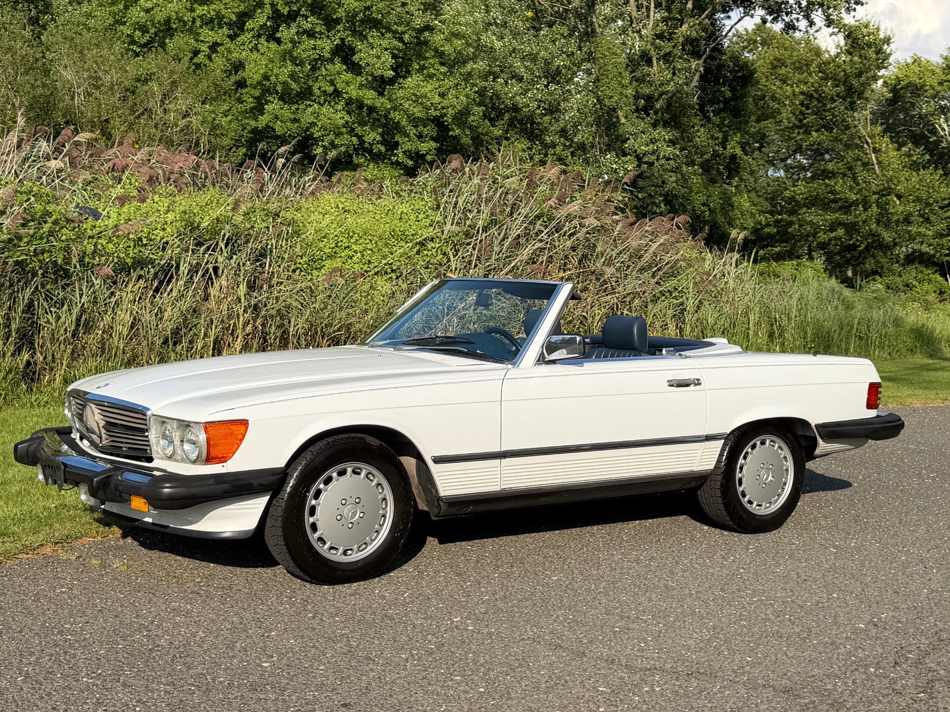 1987 Mercedes-Benz 560SL R107