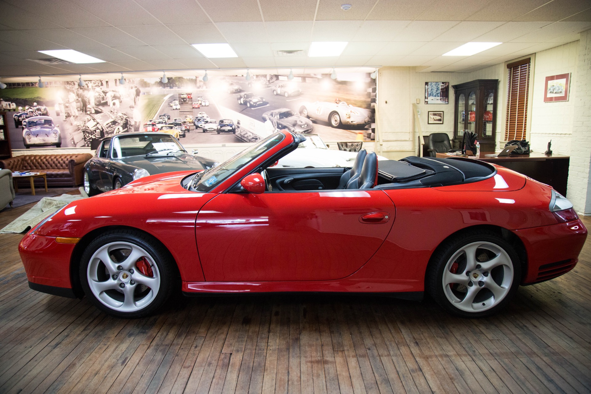 2004 Porsche 911 Carrera 4S
