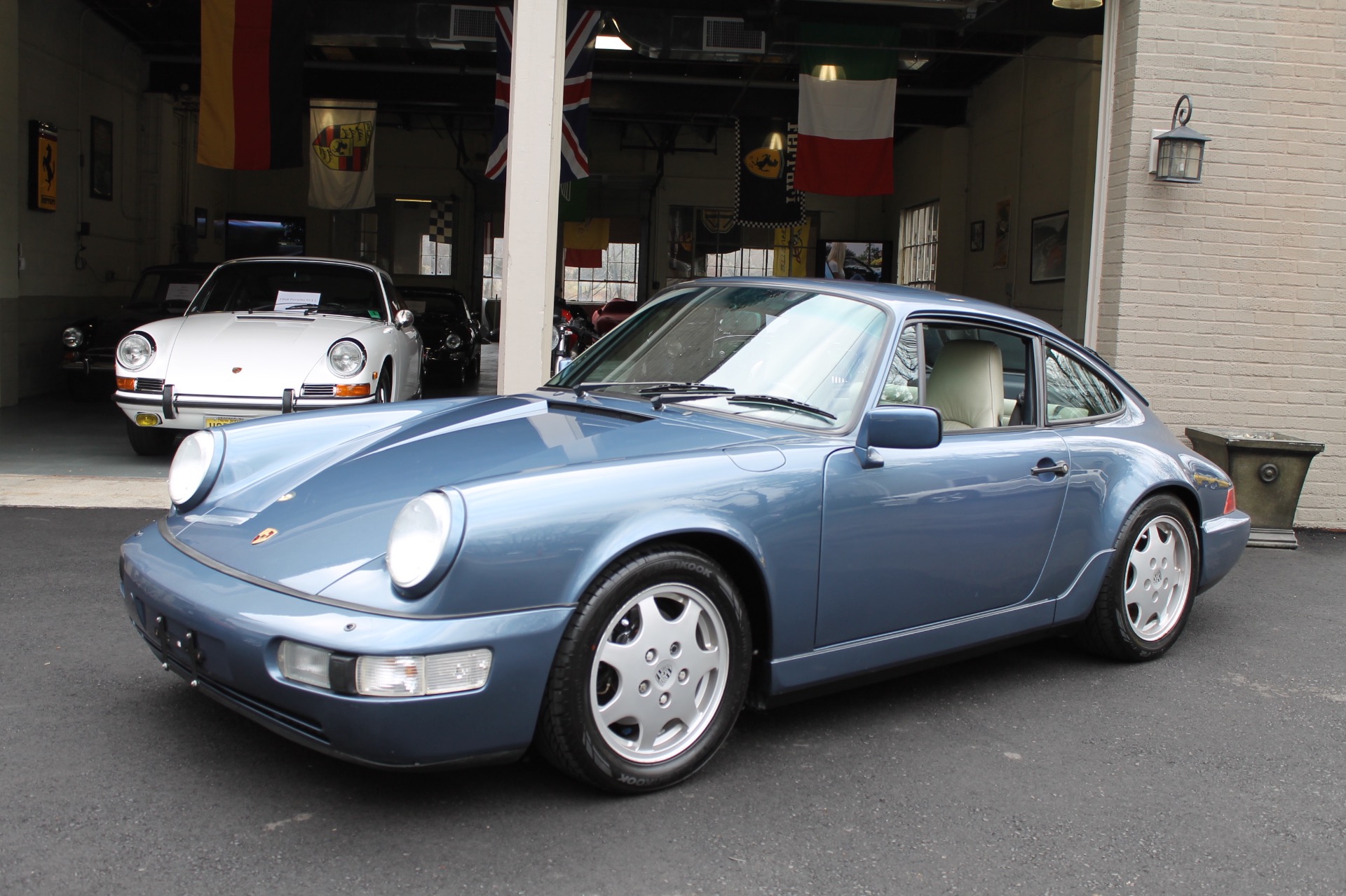 1990 Porsche 911 Carrera 4