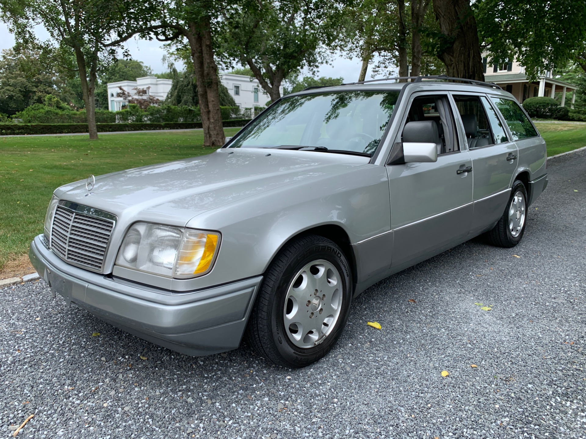 1995 Mercedes-Benz E-Class E 320