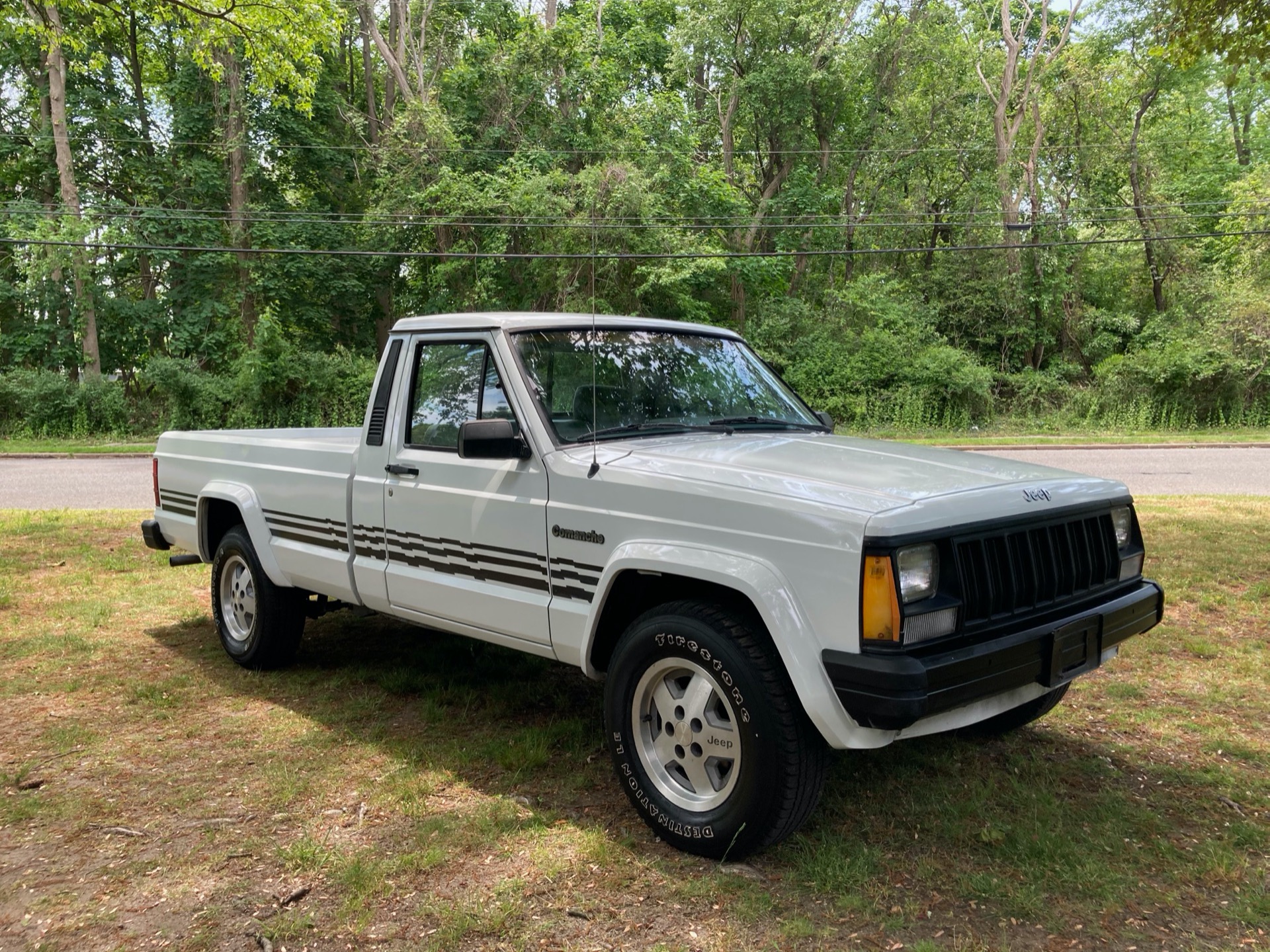 1991 Jeep Comanche Pioneer