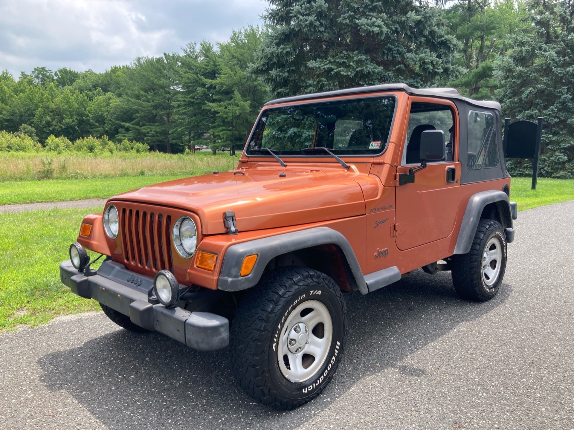 2002 Jeep Wrangler Sport Automatic .