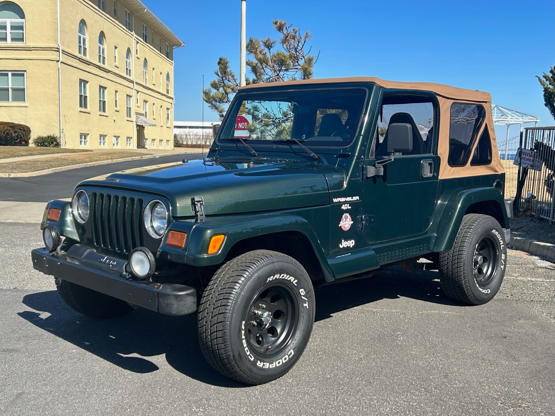 1997 Jeep Wrangler Sahara Automatic TJ