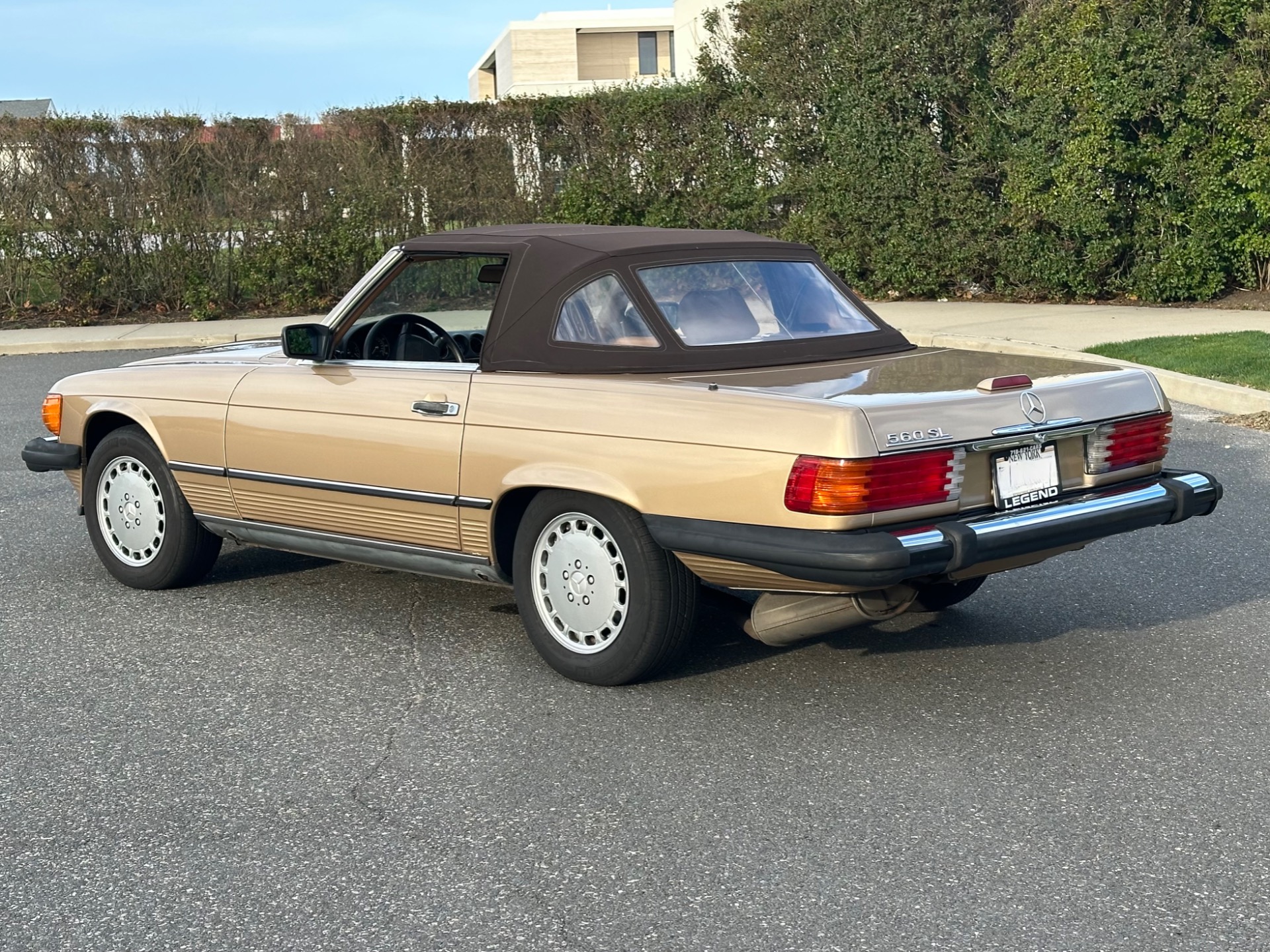 1988 Mercedes-Benz 560SL R107